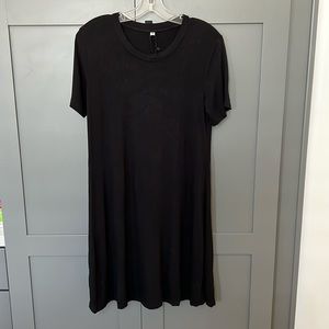 NWT{Molerani}Sz M Black shift Dress